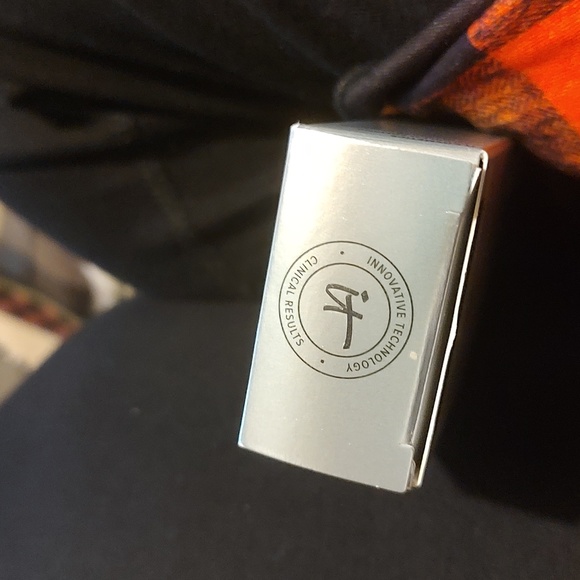 New unopened byebye under eye bags - Picture 4 of 4